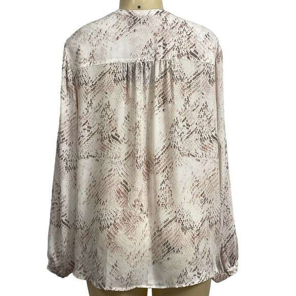NWT Cynthia Rowley Button Down Casual Light Brown Size XL Women's Blouse - Picture 2 of 9